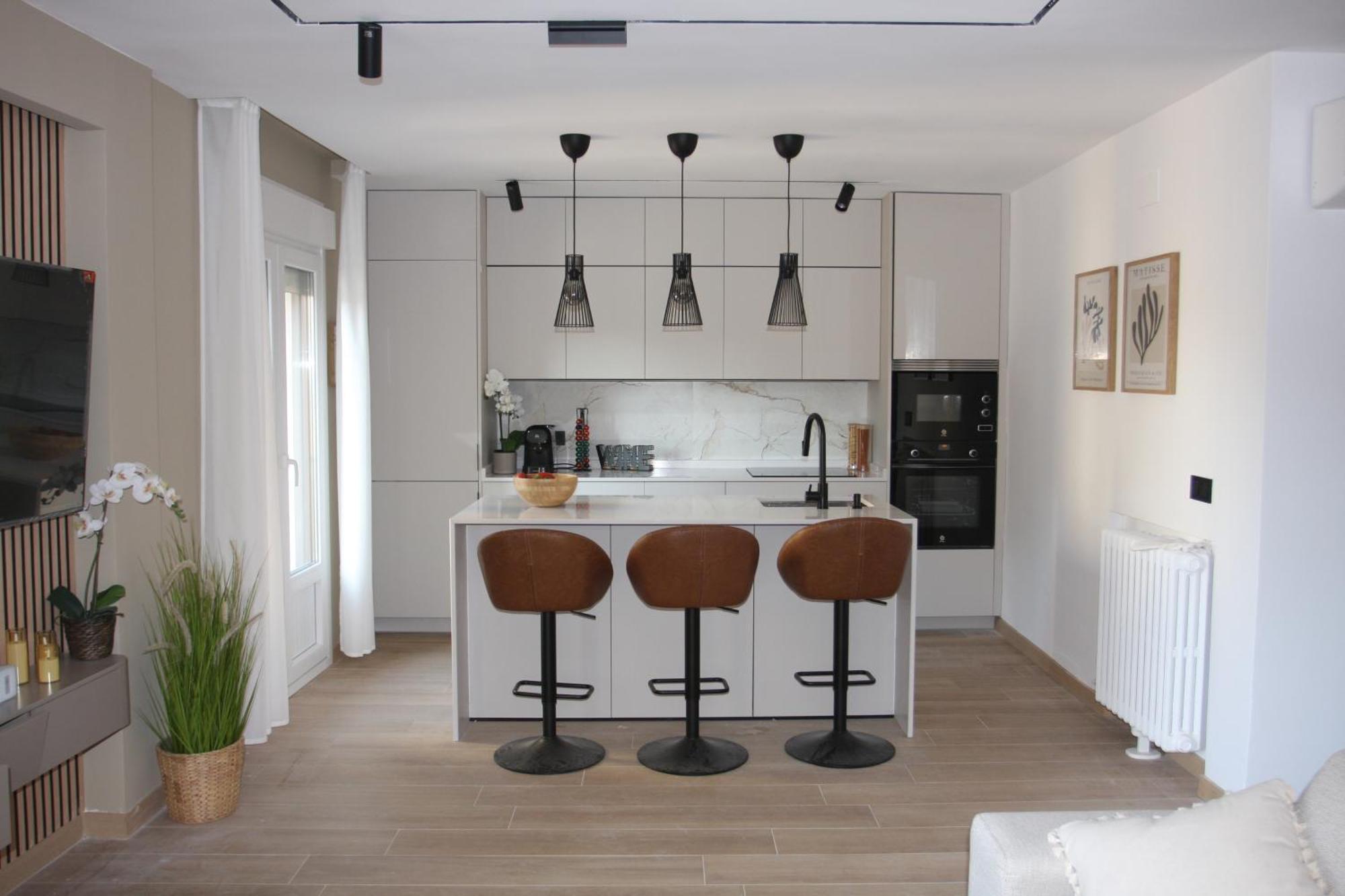 Apartamentos La Herradura Toneles Haro Bagian luar foto